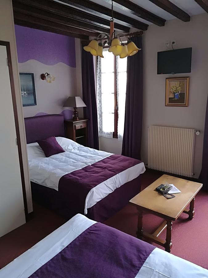 Hostellerie Saint Martin Creully sur Seulles Exterior foto